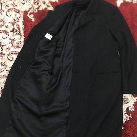 Giorgio Armani Collezioni 100% Cashmere Overcoat - Picture 5 of 9